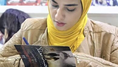صورة شباب معرض الكتاب| هل البقاء قرار أم إجبار تجيب عنه الكاتبة منة حسين في “المؤنسات الغاليات”