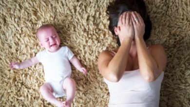 صورة إصابة الأمهات باكتئاب الحمل تضر بالصحة النفسية للأبناء