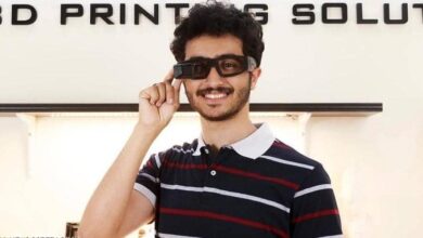 صورة شاب مصري يبتكر نظارة متطورة تحدث ثورة في حياة الصم والبكم