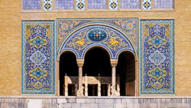 صورة “الفن القاشاني” فن زخرفي فارسي عرفته العمارة الإسلامية