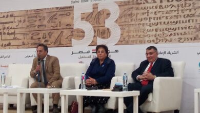صورة بحضور وزيرة الثقافة معرض الكتاب يحتفي بمئوية أحمد هيكل