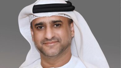صورة مدير المكتبة الوطنية: انتقال السلطة في الإمارات نموذج للحكم الرشيد 