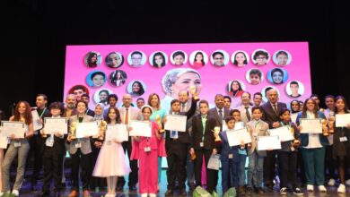 صورة وزيرة الثقافة تُكرم الفائزين بجائزة الدولة للمبدع الصغير بدورتها الثالثة تحت رعاية السيدة انتصار السيسي