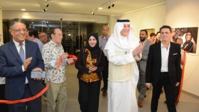 صورة السفير السعودي يفتتح معرض المصور طارق خوجة بجاليري ضي المهندسين